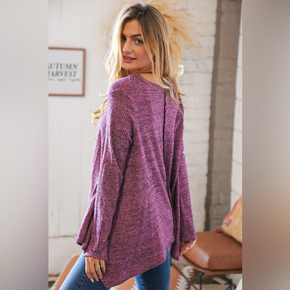 NWT Pink/Purple Shark Bite Hem Flowy Waffle Knit Top with Out Seam Stitching - Picture 5 of 7